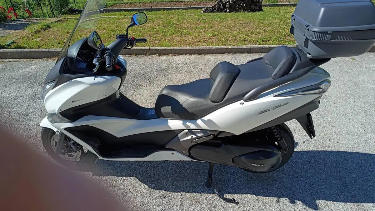 Honda SW-T 400 (2009 - 16)  (4)