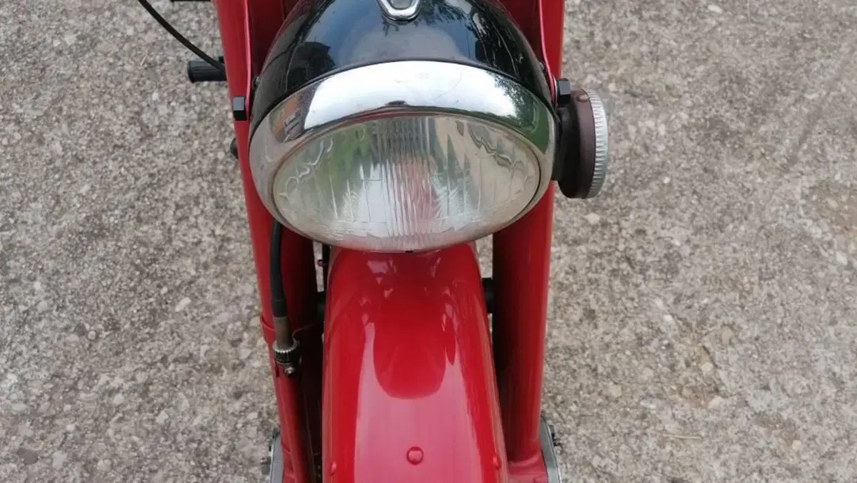 Moto Guzzi   (6)