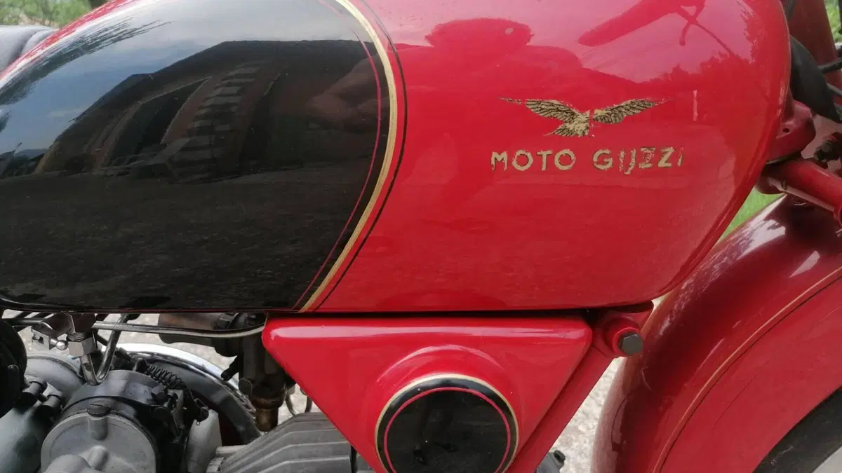 Moto Guzzi   (7)