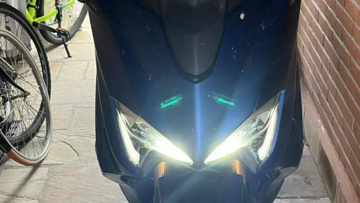 Yamaha T-Max 530 DX (2017 - 19)  (3)