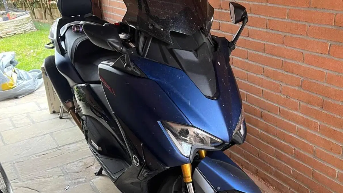 Yamaha T-Max 530 DX (2017 - 19)  (6)