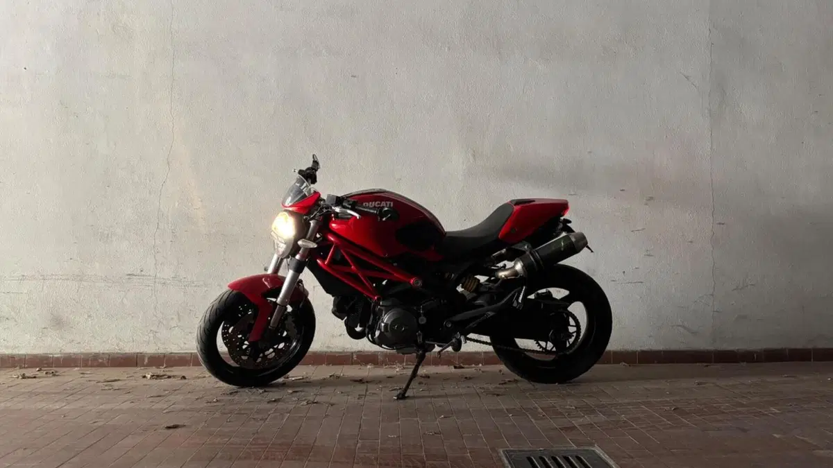 Ducati Monster 696 (2008 - 13) 