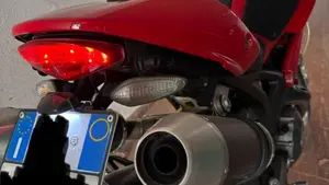 Ducati Monster 696 (2008 - 13)  (3)