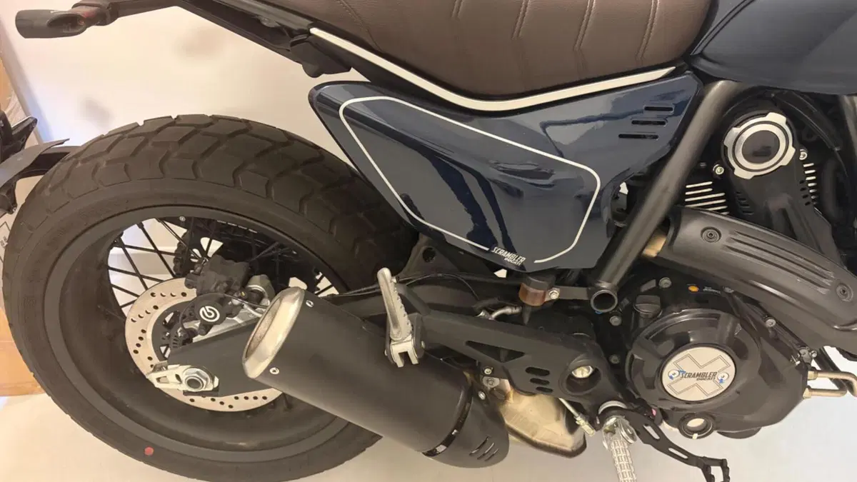 Ducati Scrambler 800 Nightshift (2023 - 24)  (4)