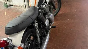 Triumph Bonneville T100 (2001 - 07)  (6)