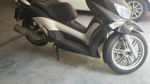 Yamaha X-City 250 (2006 - 16)  (2)