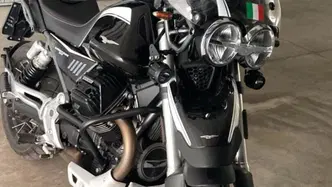 Moto Guzzi V85 TT Guardia d'Onore (2022 - 23) usata