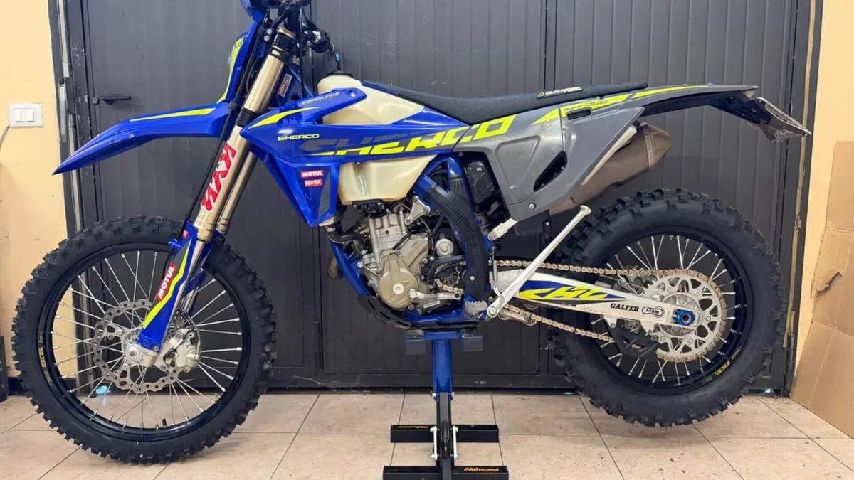 Sherco 300 SEF Factory (2025)  (2)