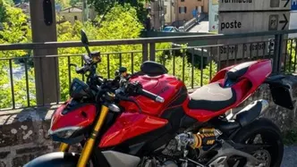 Ducati Streetfighter V2 S (2025 - 26) usata