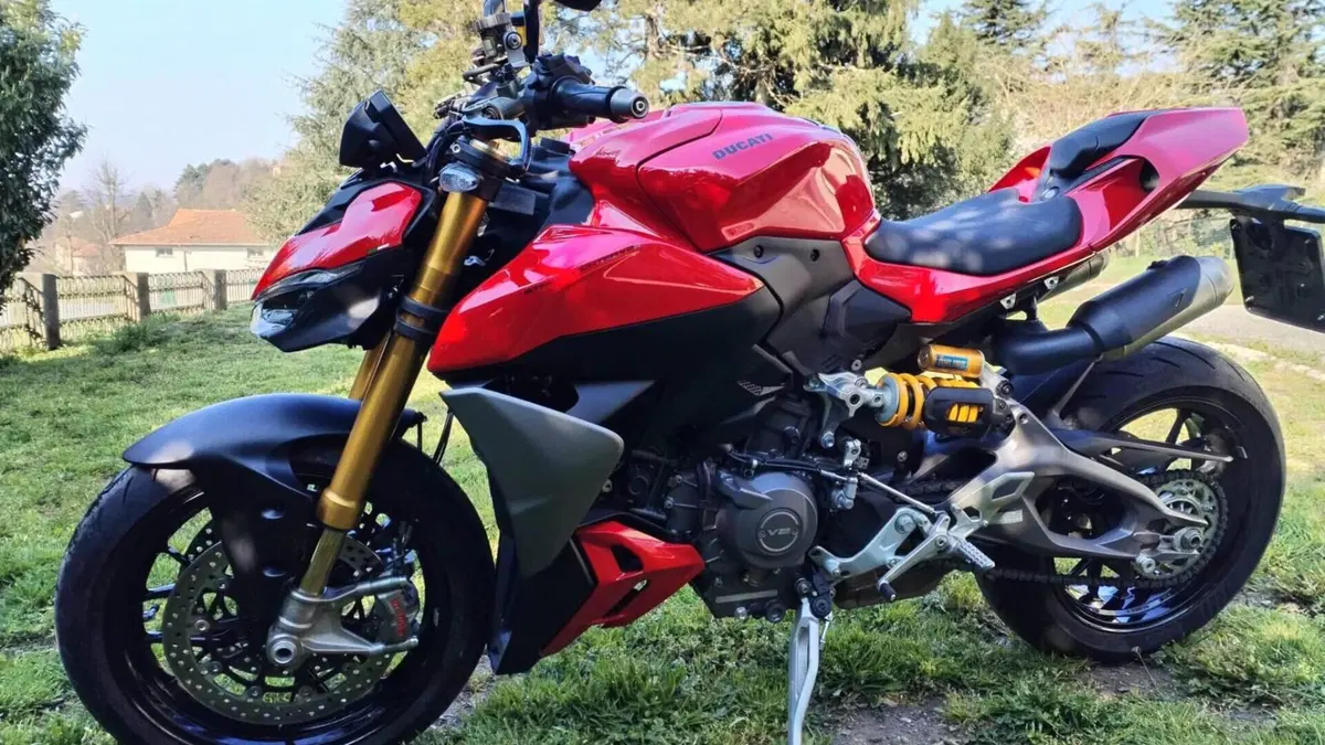 Ducati Streetfighter V2 S (2025 - 26)  (3)