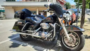 Harley-Davidson 1450 Electra Glide Ultra Classic (2003 - 05) - FLHTCUI  (2)