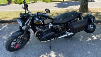 Triumph Street Twin 900 (2021 - 22) usata