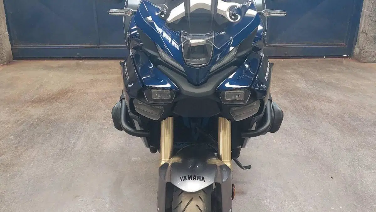 Yamaha Tracer 9 GT+ Y-AMT (2025 - 26)  (7)