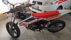 Betamotor RR 50 Motard (2021 - 26)  (3)