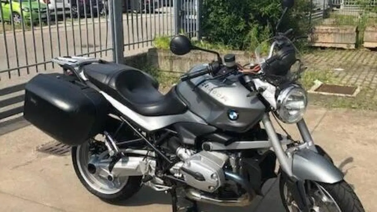 Bmw R 1200 R (2006 - 11)  (2)