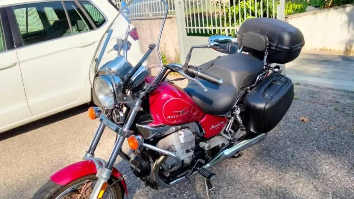Moto Guzzi Nevada 750 Club (2002 - 06)  (5)
