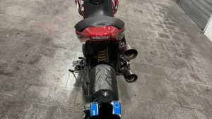 Ducati Hypermotard 1100 (2007 - 09)  (5)