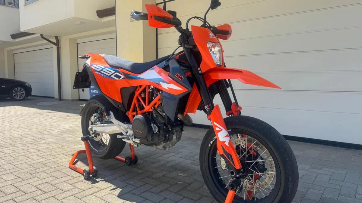 KTM 690 SMC R (2023 - 25) 