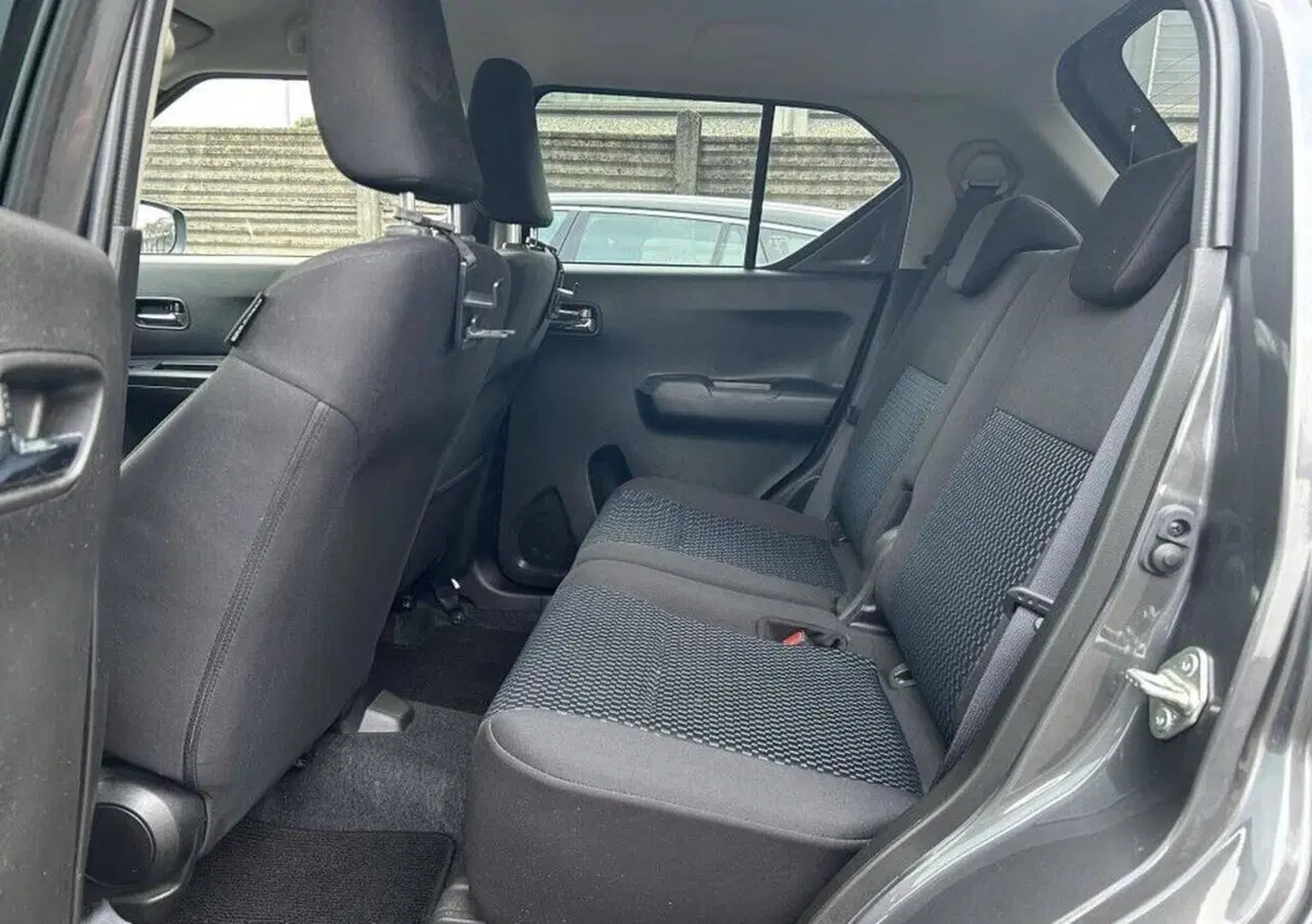 Suzuki Ignis 1.2 Hybrid CVT Easy Top (7)