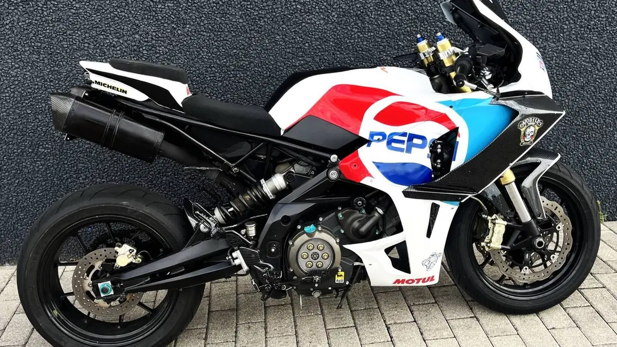 Aprilia Dorsoduro 750 (2009 - 14) 