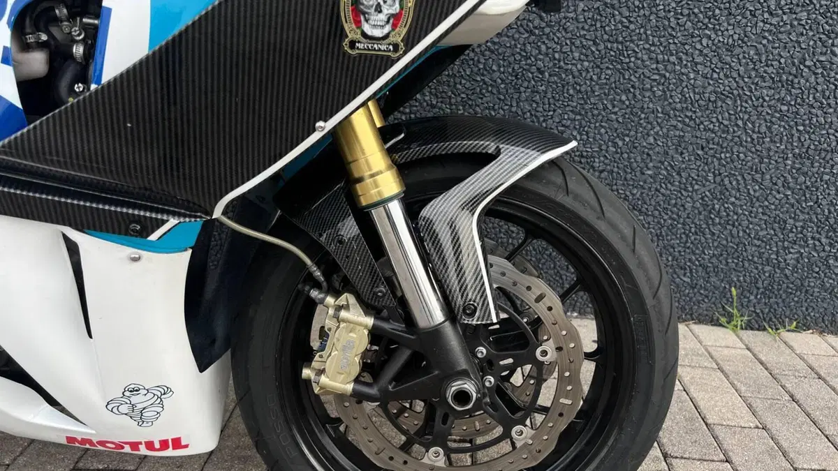Aprilia Dorsoduro 750 (2009 - 14)  (9)
