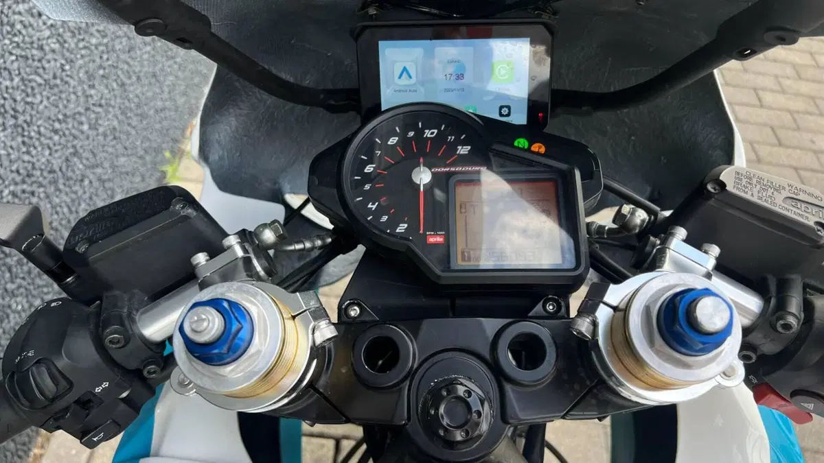 Aprilia Dorsoduro 750 (2009 - 14)  (10)