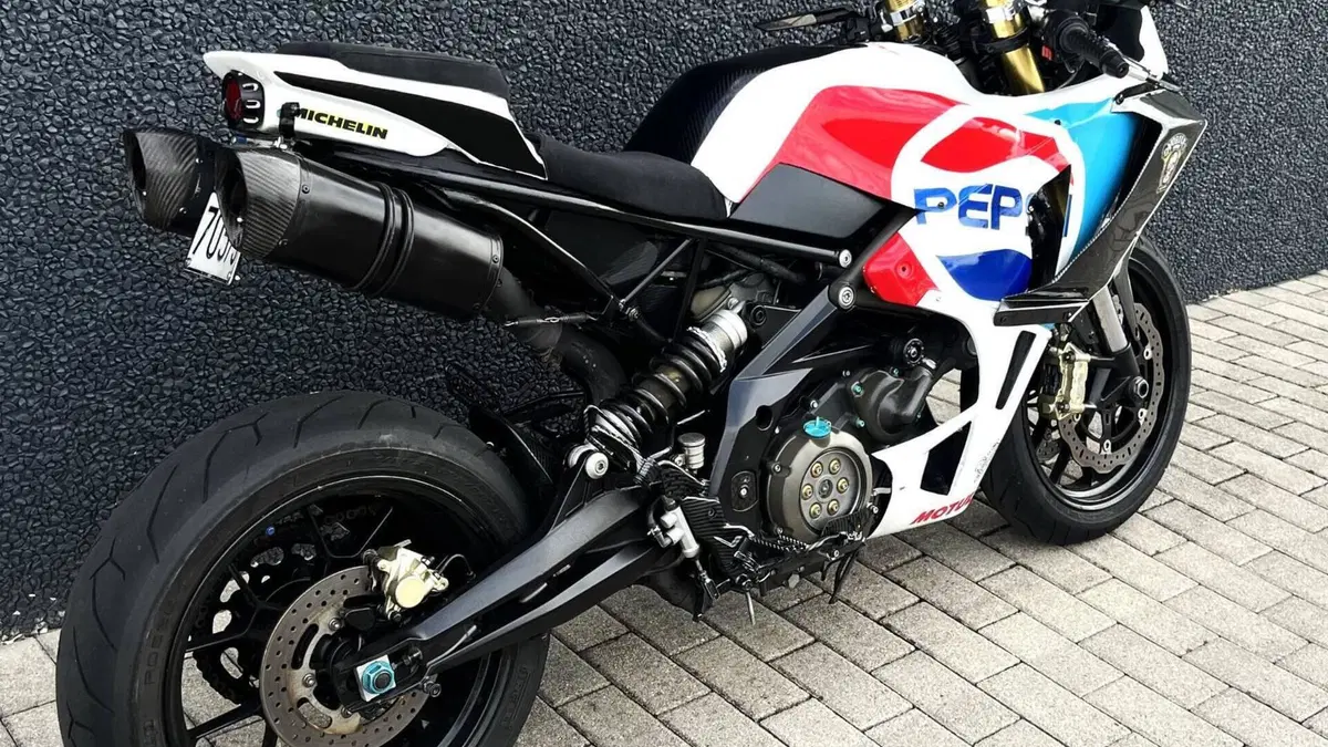 Aprilia Dorsoduro 750 (2009 - 14)  (16)