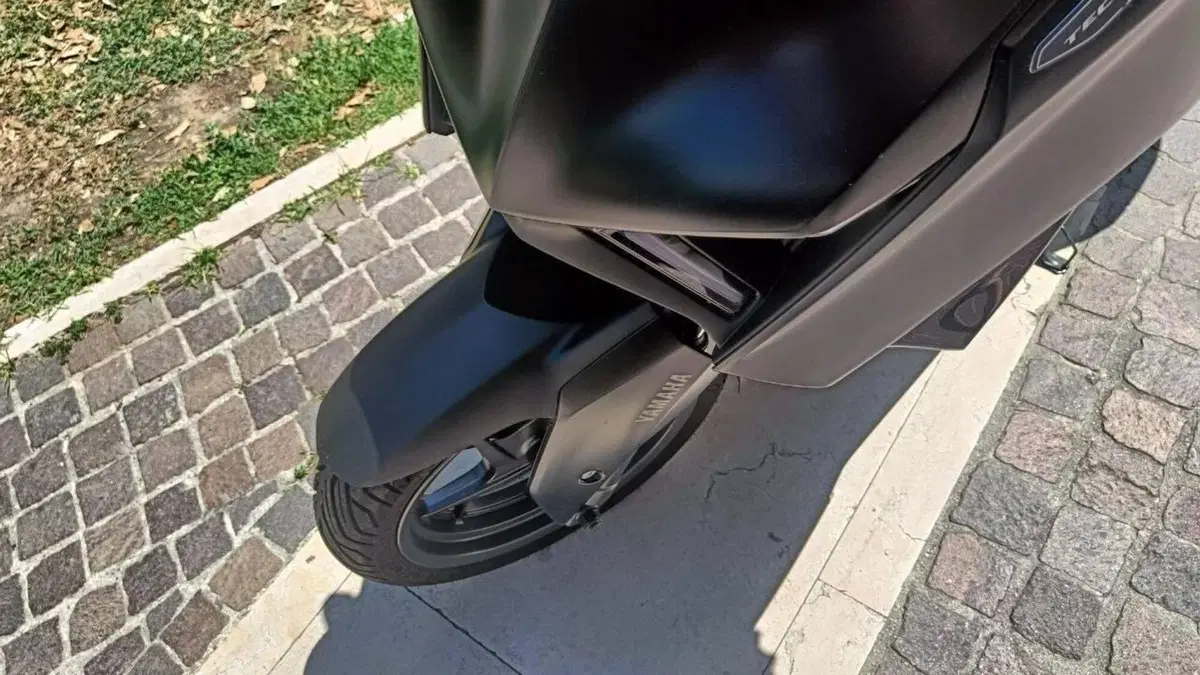 Yamaha X-Max 125 Tech Max (2021 - 24)  (9)