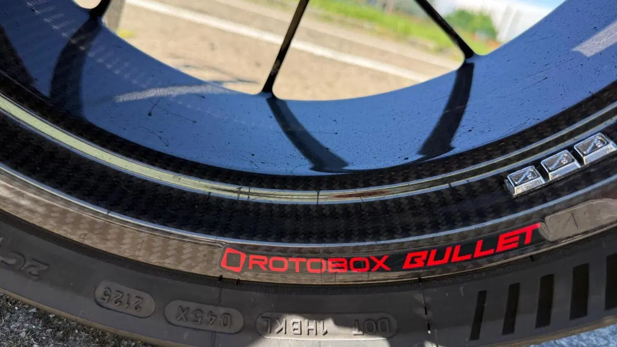 KTM 1290 Super Duke R (2019)  (10)
