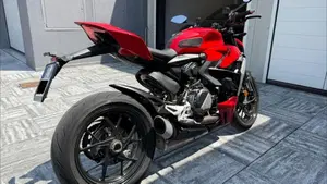 Ducati Streetfighter V2 (2022 - 24)  (3)
