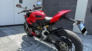 Ducati Streetfighter V2 (2022 - 24)  (4)