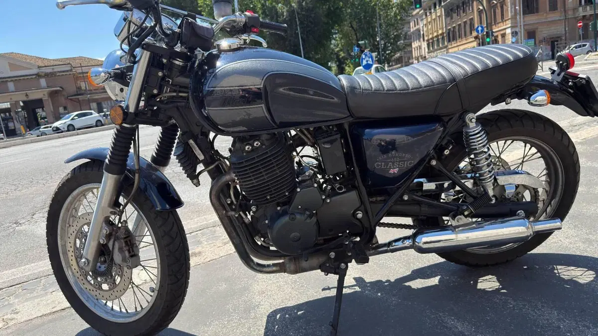Mash Italia Six Hundred 650 (2021 - 25)  (3)