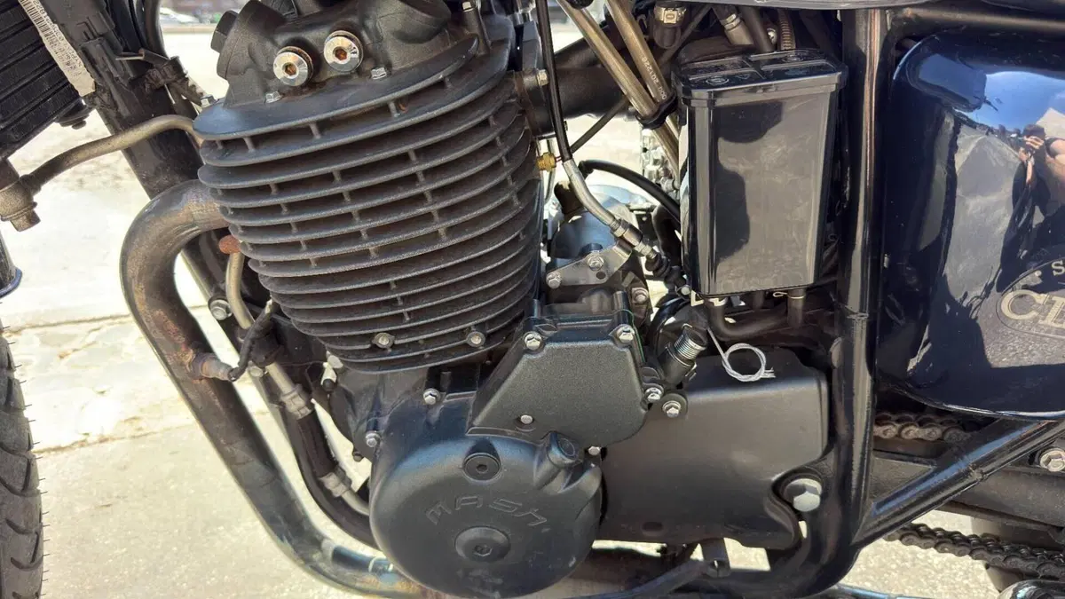 Mash Italia Six Hundred 650 (2021 - 25)  (5)