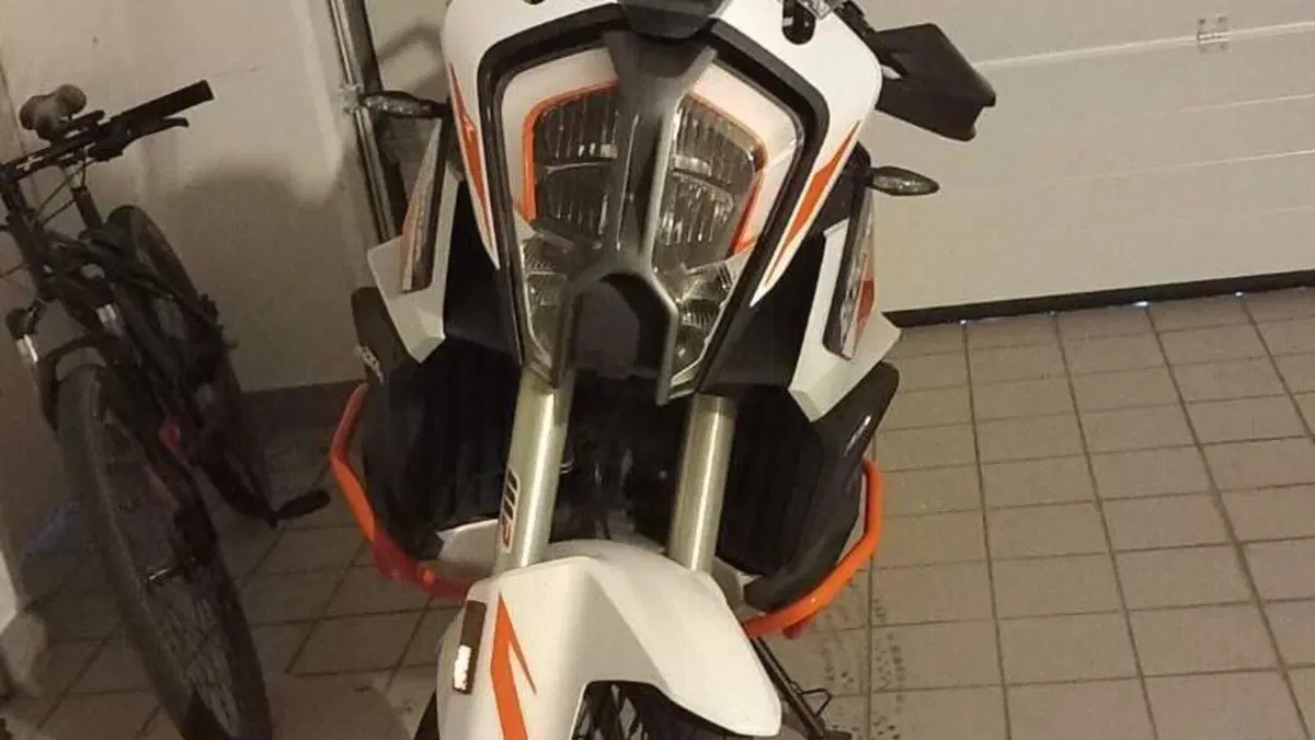 KTM 1290 Super Adventure R (2022 - 25)  (2)