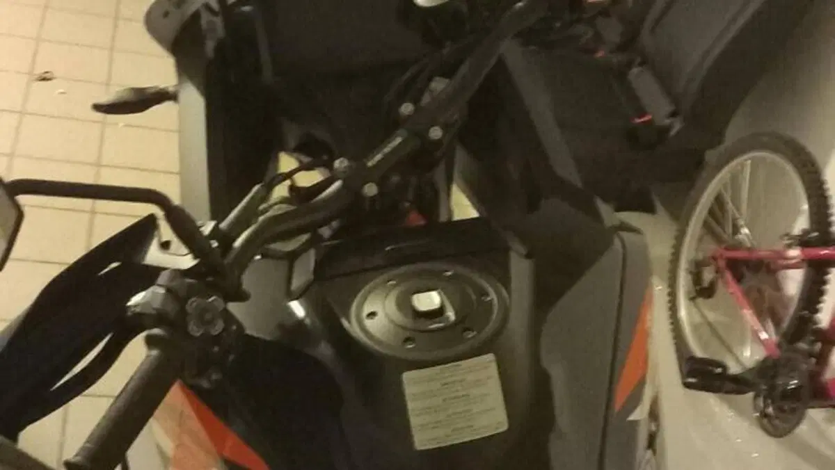 KTM 1290 Super Adventure R (2022 - 25)  (4)