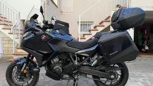 Honda NT 1100 Travel DCT (2022 - 24)  (2)