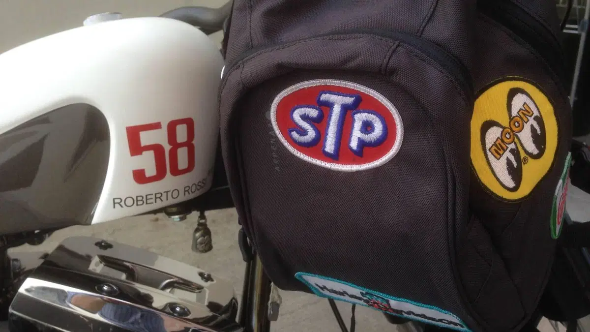 Harley-Davidson   (6)