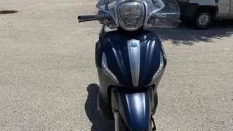 Piaggio Beverly 300 S i.e. ABS-ASR (2016 - 20)