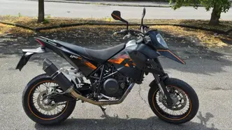 KTM 690 Supermoto usata