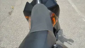 KTM 690 Supermoto  (4)