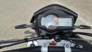 KTM 690 Supermoto  (5)