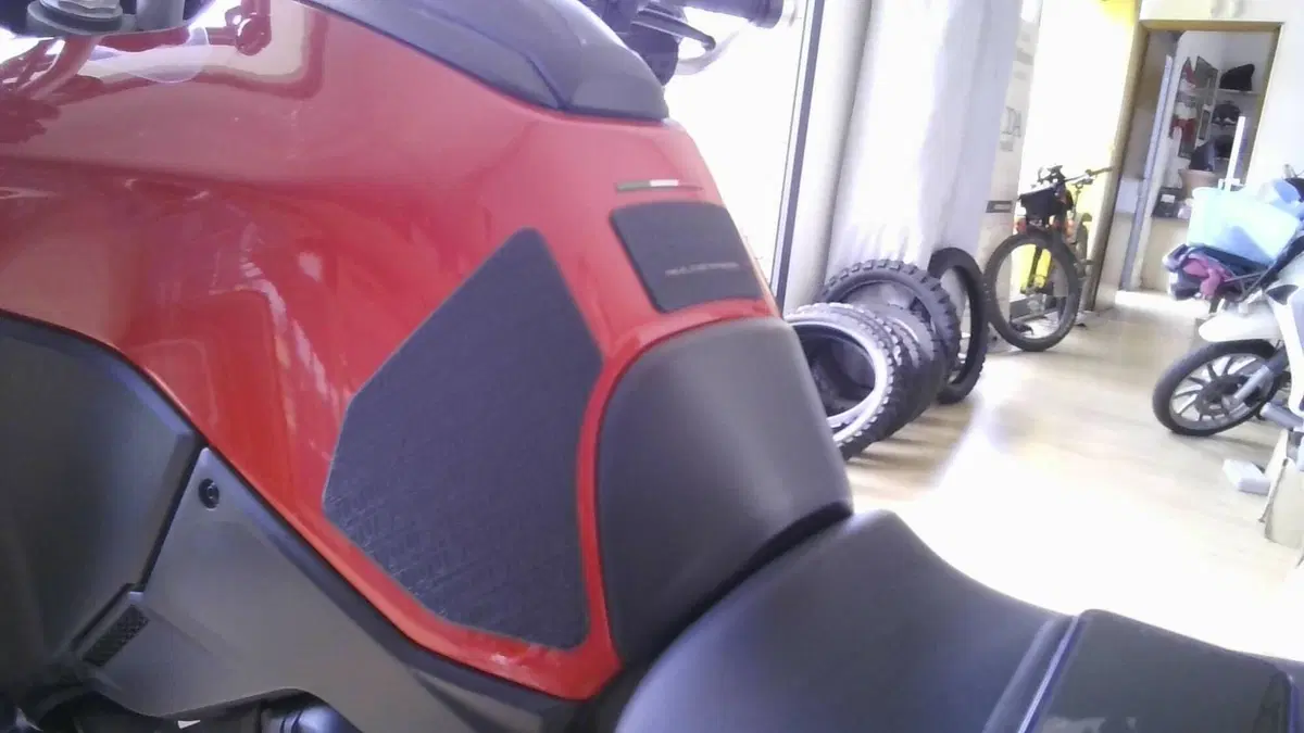 Ducati Multistrada V4 S (2021 - 24)  (9)