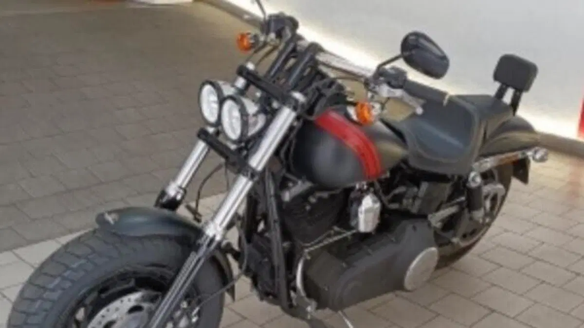 Harley-Davidson 1690 Fat Bob (2014 - 16) - FXDF 