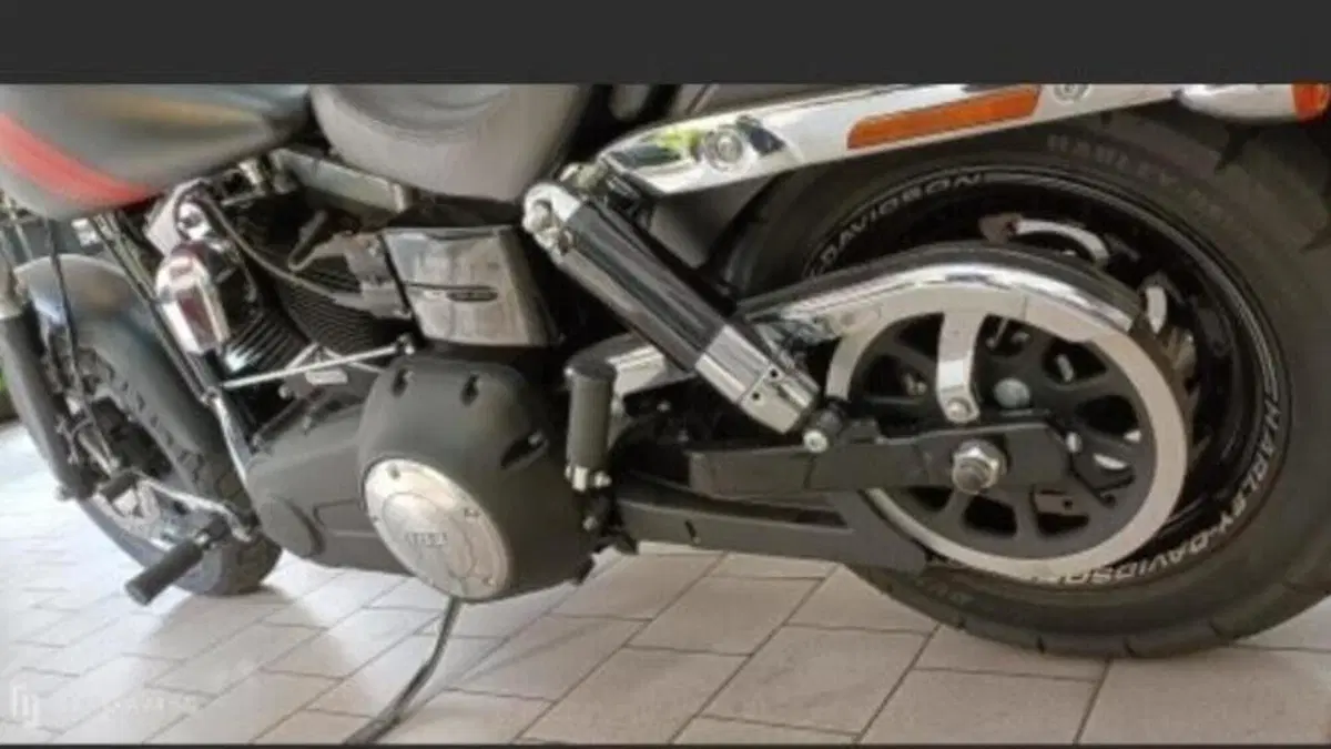 Harley-Davidson 1690 Fat Bob (2014 - 16) - FXDF  (3)