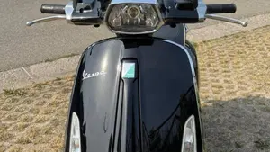 Vespa Sprint 50 2T (2014 - 17) 