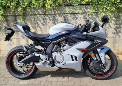 CFMOTO 675SR-R (2025 - 26) - Annuncio 10034744