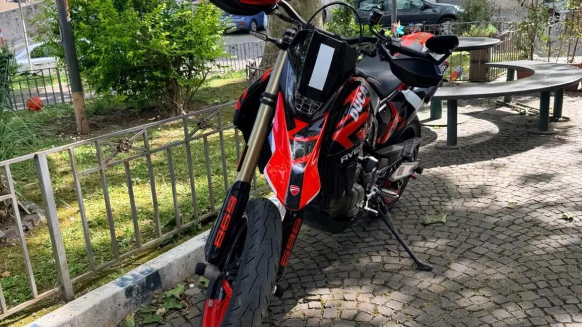 Ducati Hypermotard 698 Mono RVE (2024 - 26)  (11)