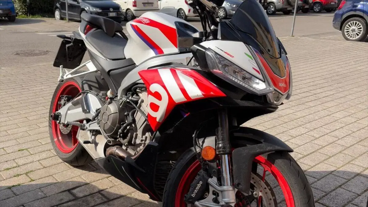 Aprilia Tuono 660 Factory (2022 - 24)  (5)