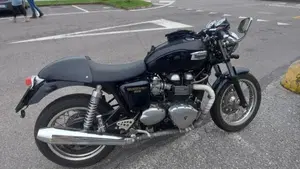 Triumph Thruxton 900 (2004 - 15) 