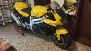 Aprilia SL 1000 Falco (2000 - 04) 